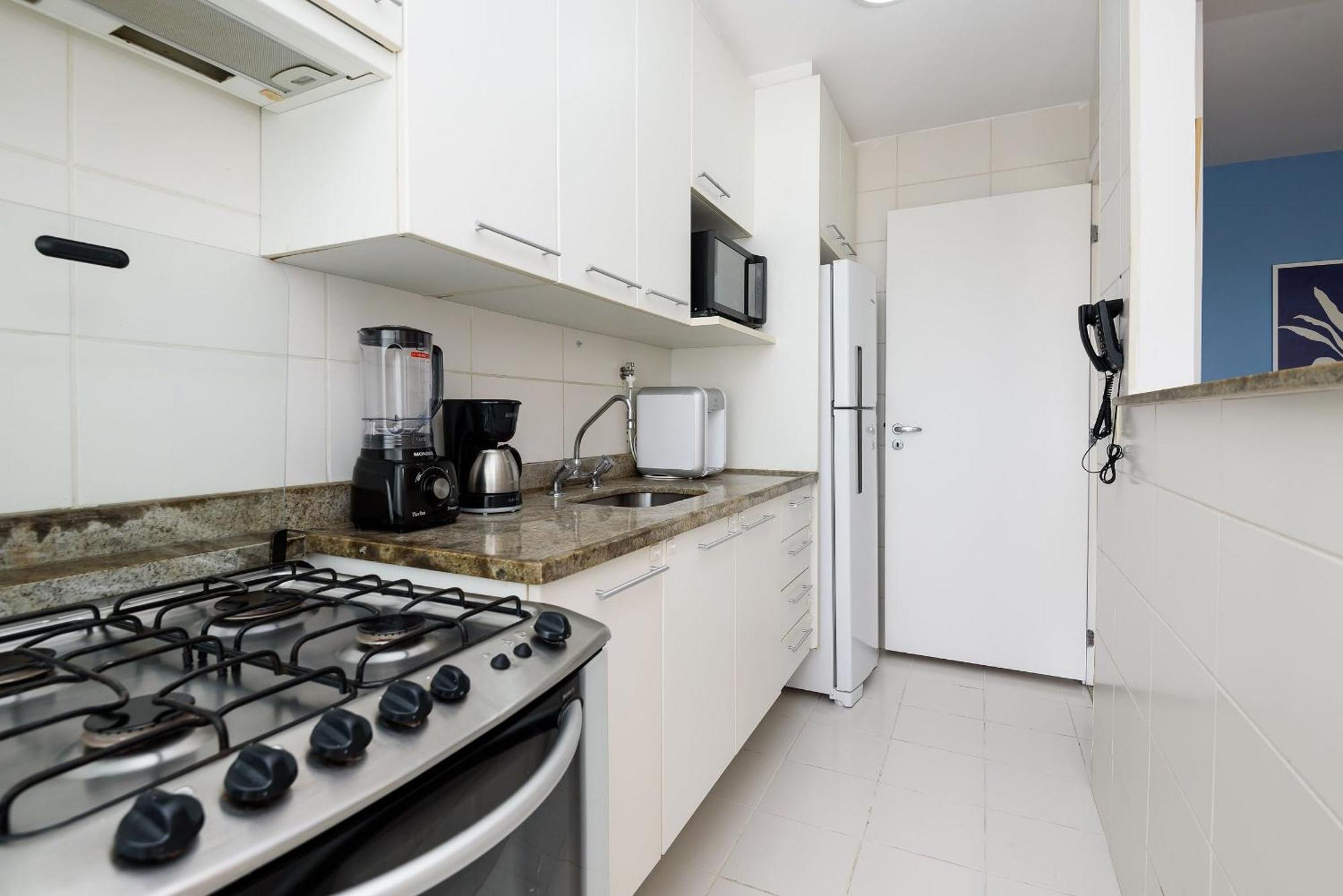 2 Quartos Com Garagem E Piscina | Fl 960/317