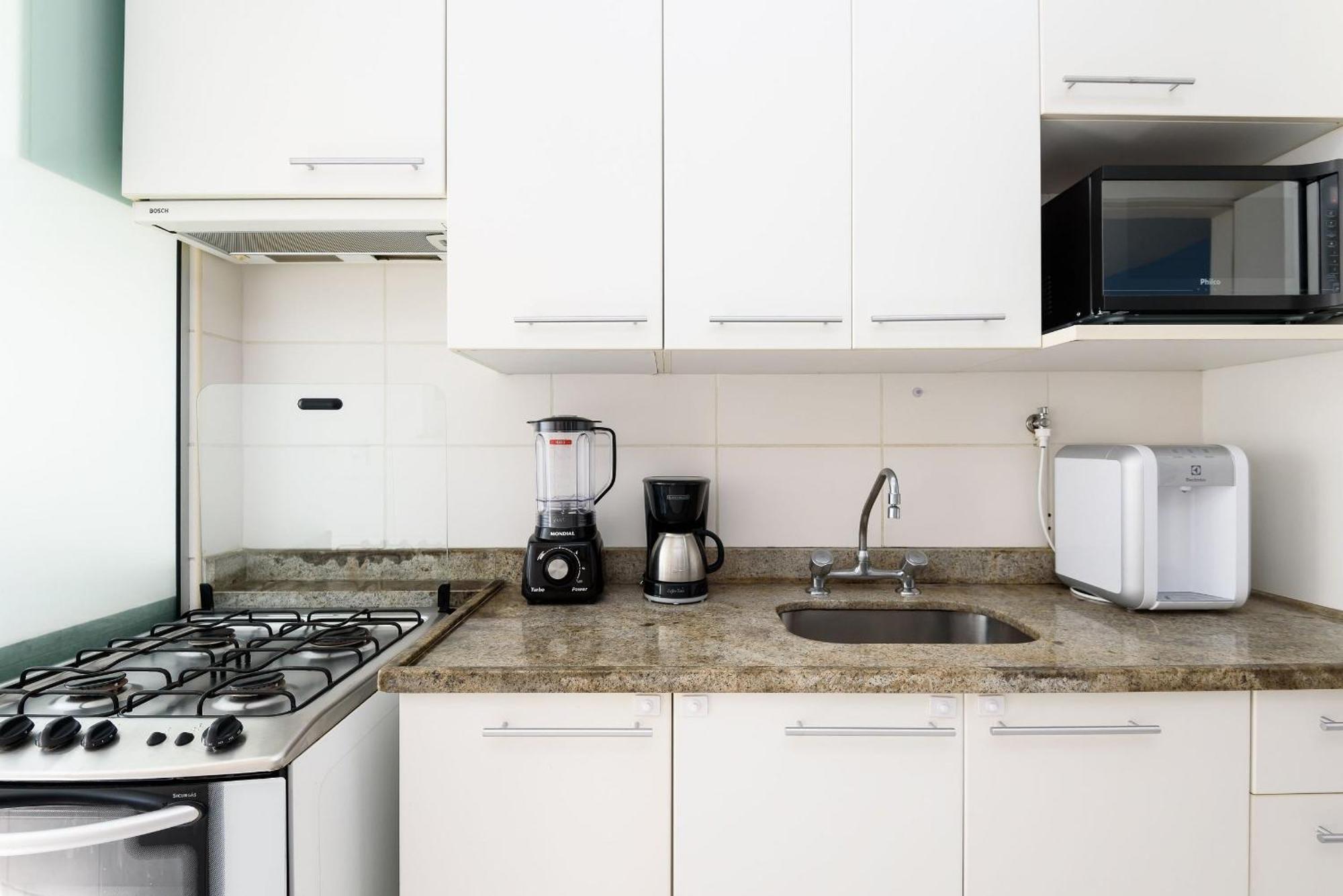 2 Quartos Com Garagem E Piscina | Fl 960/317 *