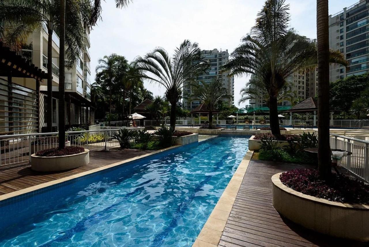 2 Quartos Com Garagem E Piscina | Fl 960/317 Apartamento Río de Janeiro