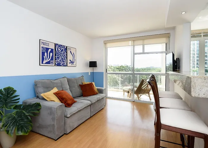 2 Quartos Com Garagem E Piscina | Fl 960/317