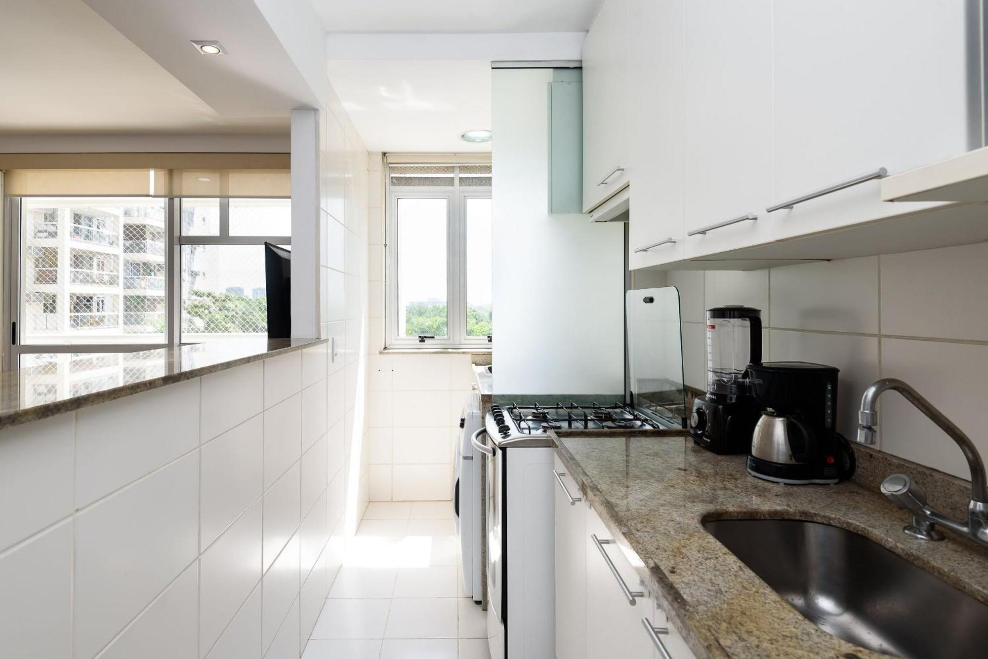 2 Quartos Com Garagem E Piscina | Fl 960/317 Apartamento