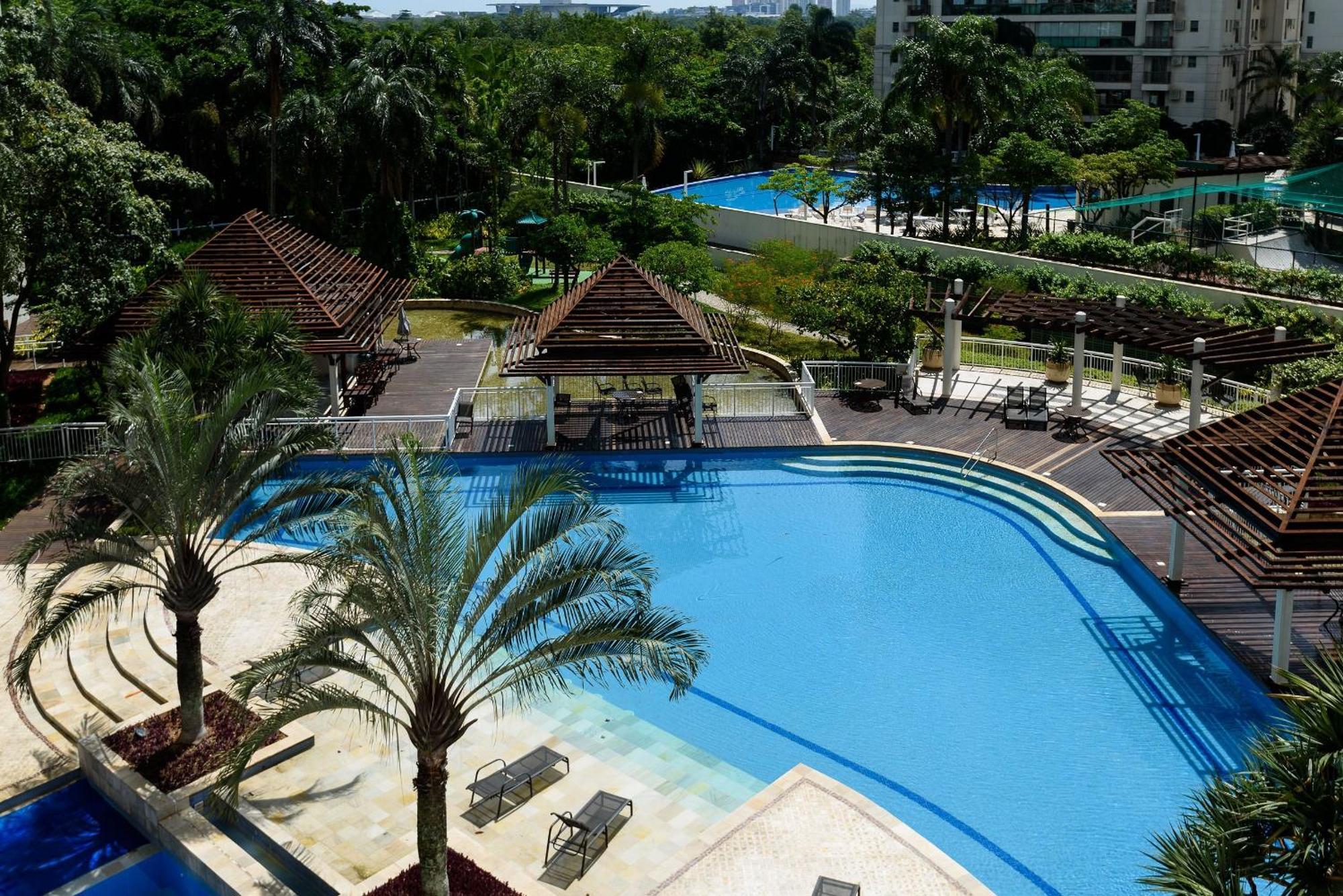 2 Quartos Com Garagem E Piscina | Fl 960/317 Rio de Janeiro