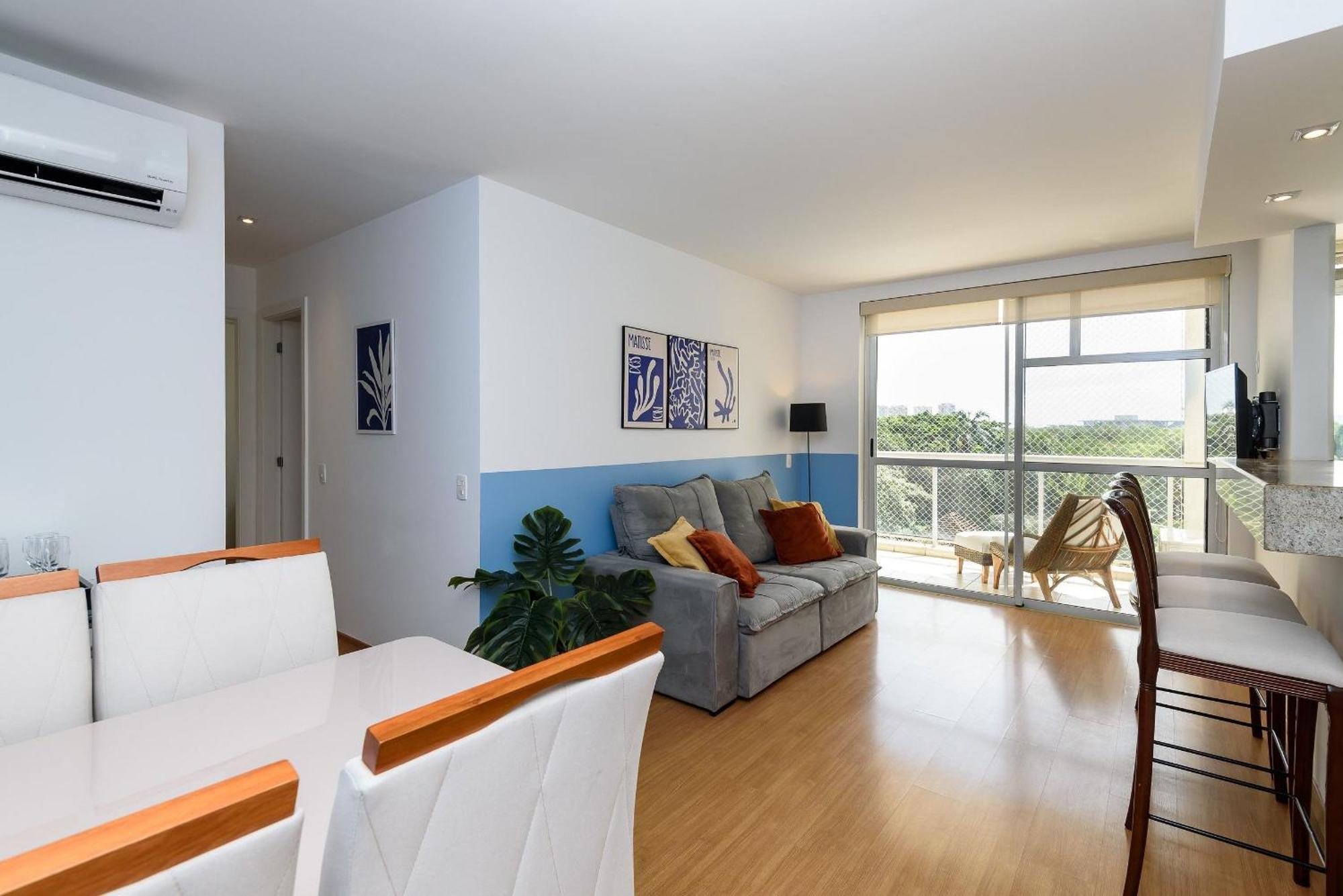 2 Quartos Com Garagem E Piscina | Fl 960/317 Apartamento